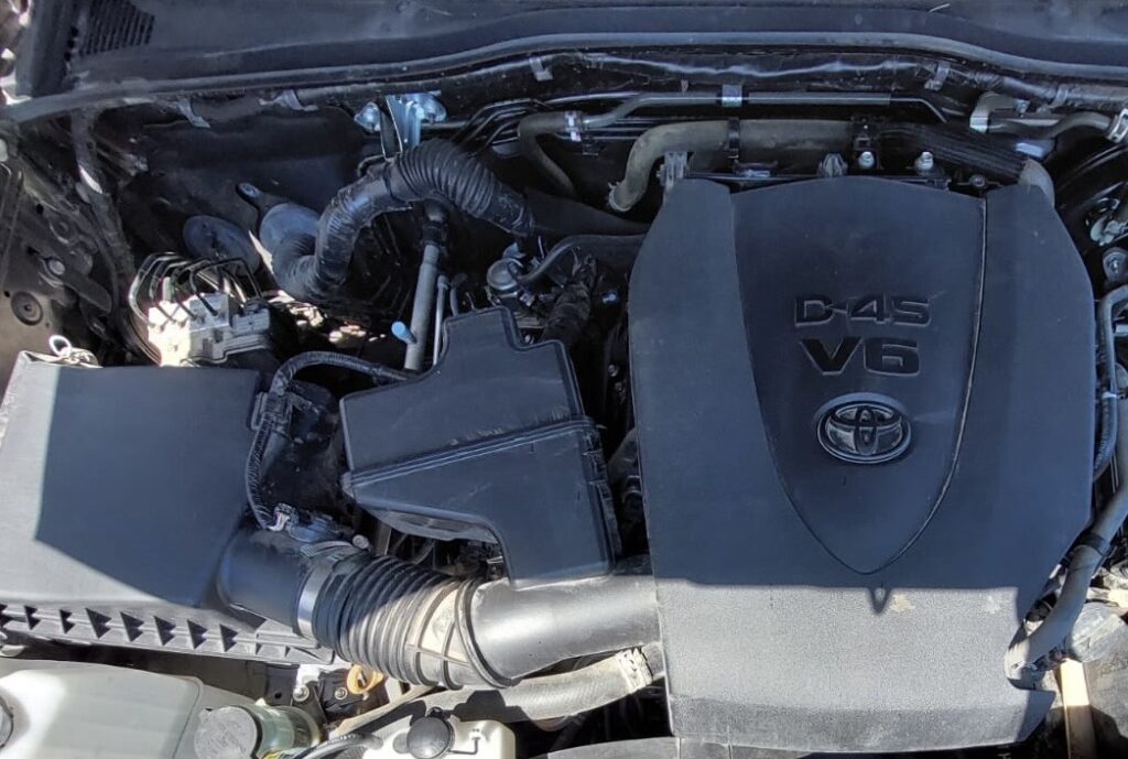 No te arriesgues comprando autos en subastas, tienen vicios ocultos y faltantes. Compra de manera directa con nosotros, todas nuestras unidades encienden y ruedan.