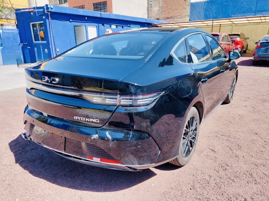 No te arriesgues comprando autos en subastas, tienen vicios ocultos y faltantes. Compra de manera directa con nosotros, todas nuestras unidades encienden y ruedan.