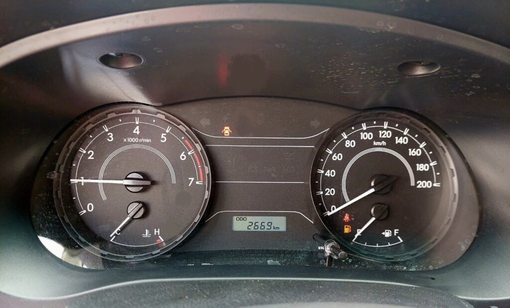 No te arriesgues comprando autos en subastas, tienen vicios ocultos y faltantes. Compra de manera directa con nosotros, todas nuestras unidades encienden y ruedan.