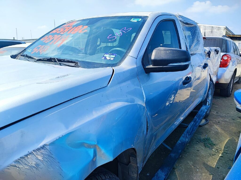 No te arriesgues comprando autos en subastas, tienen vicios ocultos y faltantes. Compra de manera directa con nosotros, todas nuestras unidades encienden y ruedan.