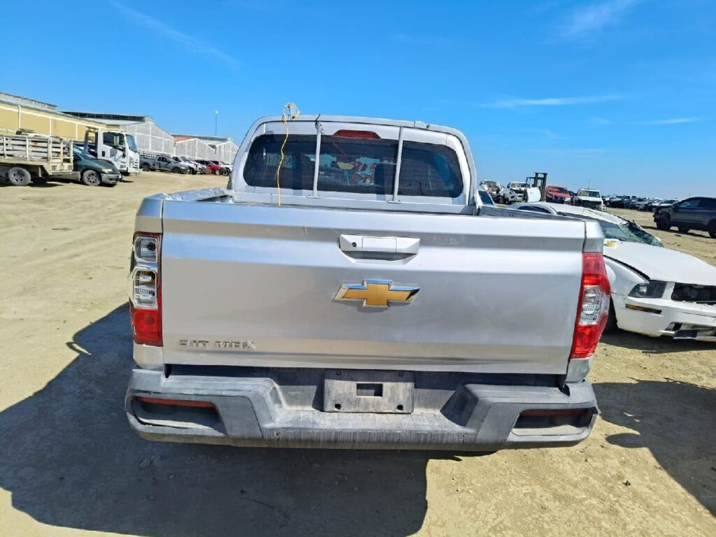 No te arriesgues comprando autos en subastas, tienen vicios ocultos y faltantes. Compra de manera directa con nosotros, todas nuestras unidades encienden y ruedan.