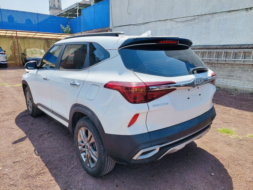 No te arriesgues comprando autos en subastas, tienen vicios ocultos y faltantes. Compra de manera directa con nosotros, todas nuestras unidades encienden y ruedan.