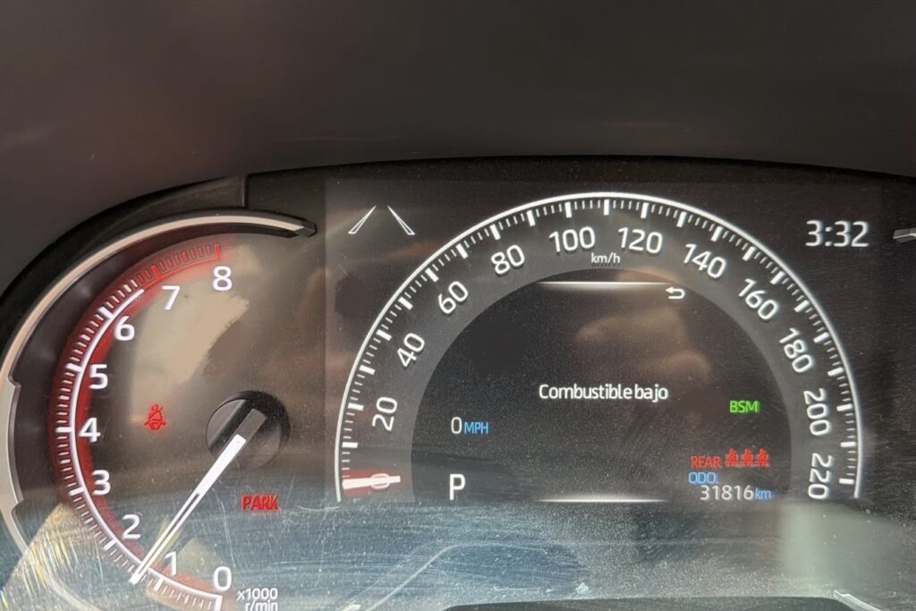 No te arriesgues comprando autos en subastas, tienen vicios ocultos y faltantes. Compra de manera directa con nosotros, todas nuestras unidades encienden y ruedan.