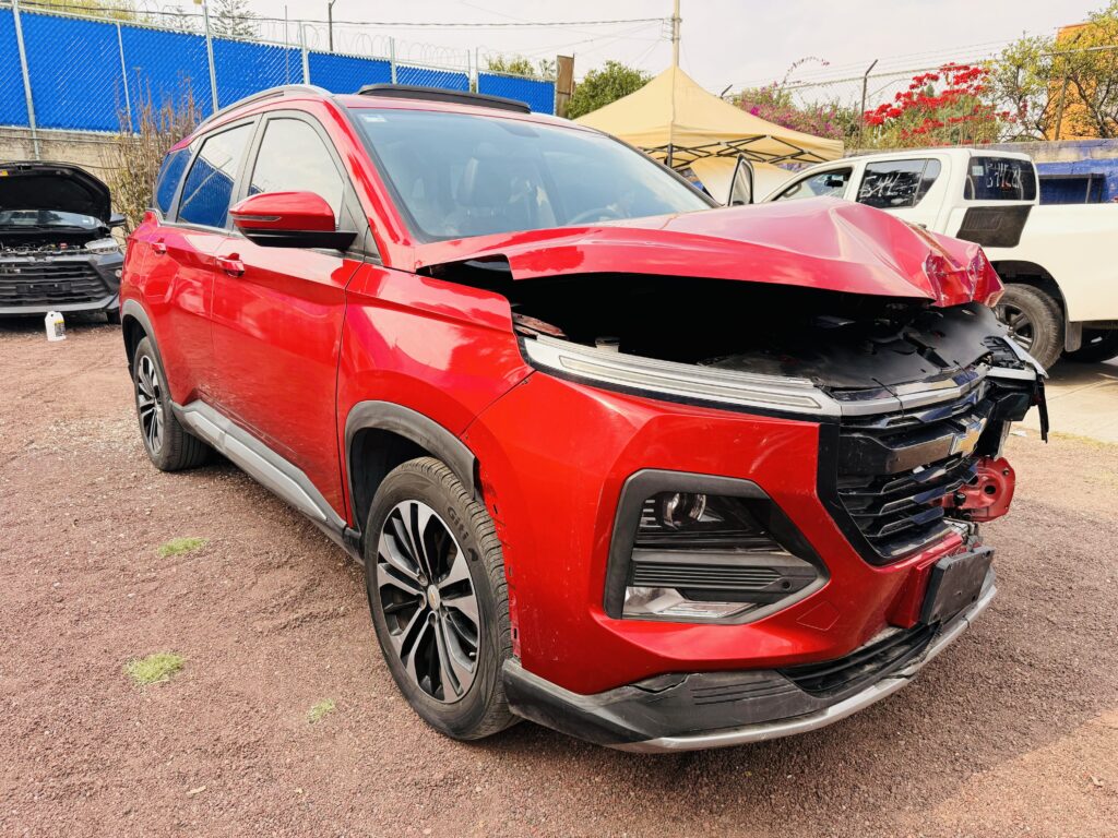 No te arriesgues comprando autos en subastas, tienen vicios ocultos y faltantes. Compra de manera directa con nosotros, todas nuestras unidades encienden y ruedan.