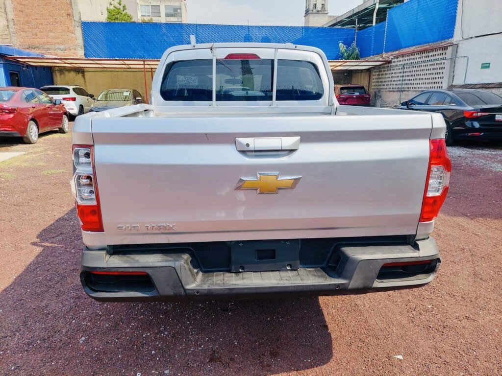 No te arriesgues comprando autos en subastas, tienen vicios ocultos y faltantes. Compra de manera directa con nosotros, todas nuestras unidades encienden y ruedan.