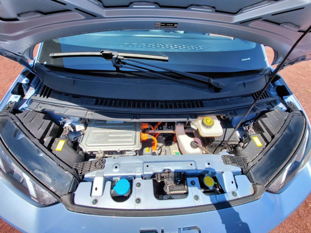 No te arriesgues comprando autos en subastas, tienen vicios ocultos y faltantes. Compra de manera directa con nosotros, todas nuestras unidades encienden y ruedan.