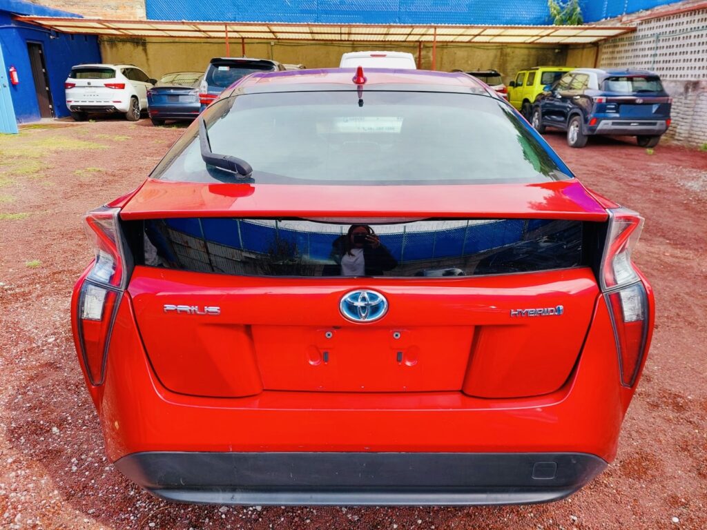 No te arriesgues comprando autos en subastas, tienen vicios ocultos y faltantes. Compra de manera directa con nosotros, todas nuestras unidades encienden y ruedan.