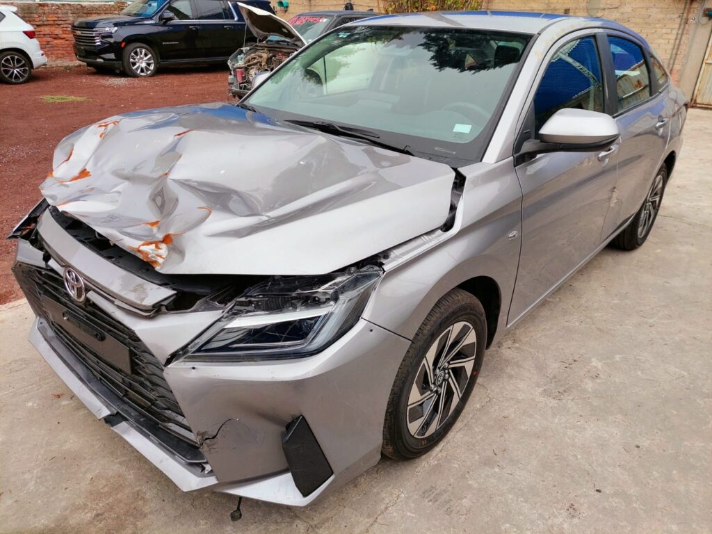 No te arriesgues comprando autos en subastas, tienen vicios ocultos y faltantes. Compra de manera directa con nosotros, todas nuestras unidades encienden y ruedan.