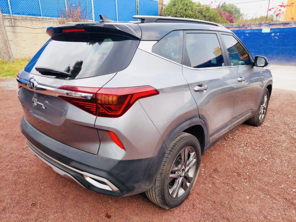 No te arriesgues comprando autos en subastas, tienen vicios ocultos y faltantes. Compra de manera directa con nosotros, todas nuestras unidades encienden y ruedan.