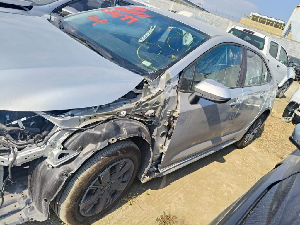 No te arriesgues comprando autos en subastas, tienen vicios ocultos y faltantes. Compra de manera directa con nosotros, todas nuestras unidades encienden y ruedan.