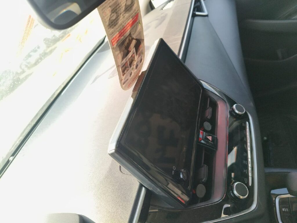 No te arriesgues comprando autos en subastas, tienen vicios ocultos y faltantes. Compra de manera directa con nosotros, todas nuestras unidades encienden y ruedan.