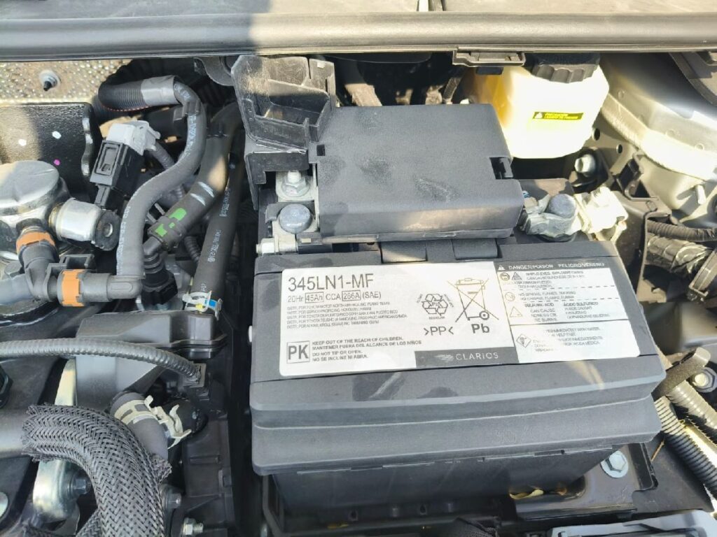 No te arriesgues comprando autos en subastas, tienen vicios ocultos y faltantes. Compra de manera directa con nosotros, todas nuestras unidades encienden y ruedan.