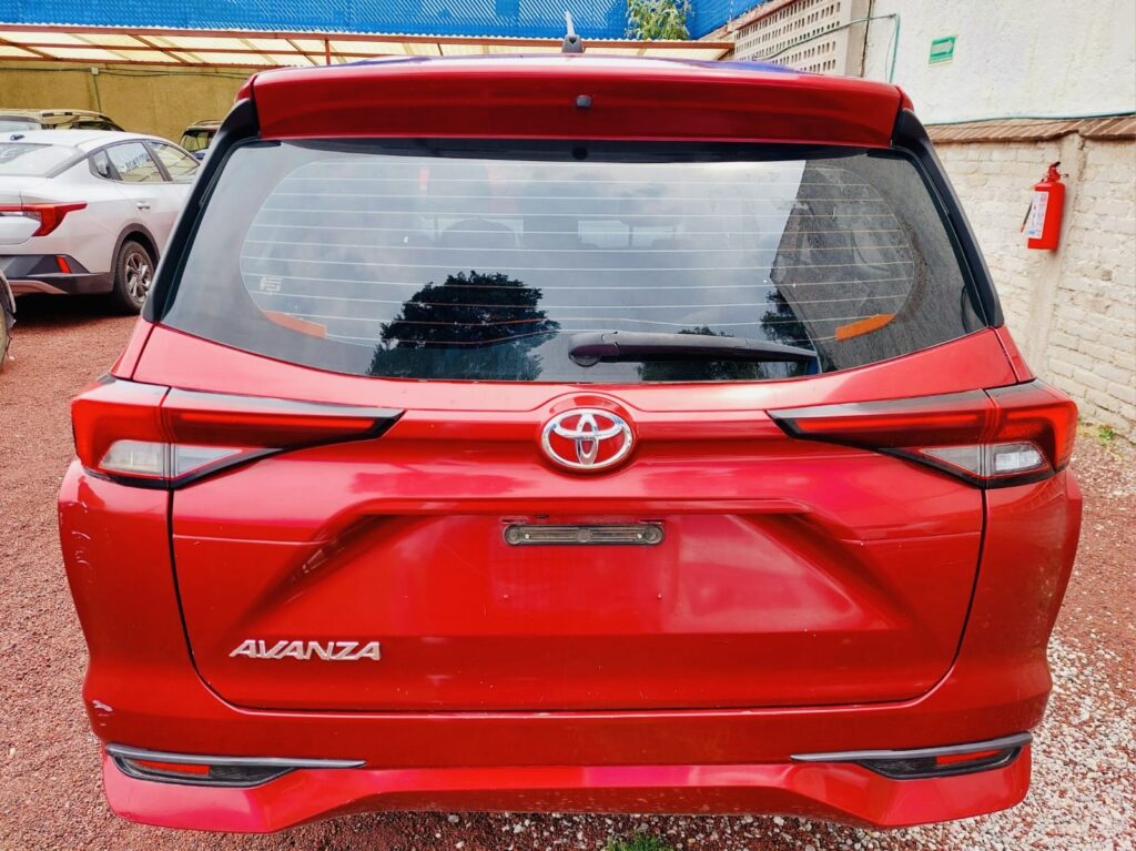 No te arriesgues comprando autos en subastas, tienen vicios ocultos y faltantes. Compra de manera directa con nosotros, todas nuestras unidades encienden y ruedan.