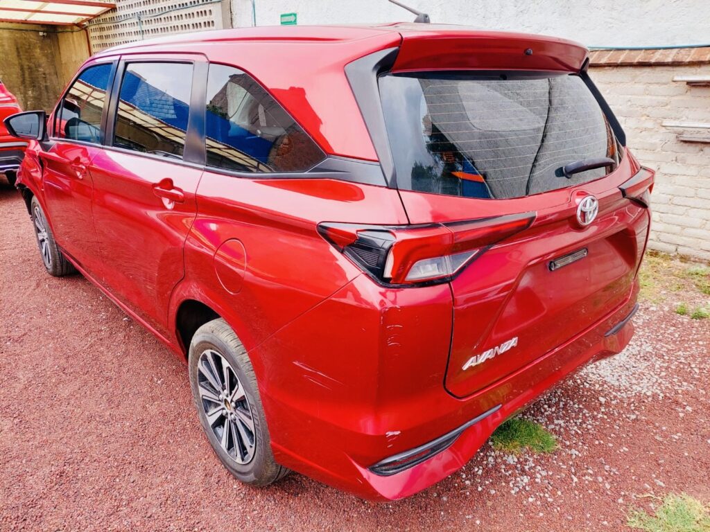 No te arriesgues comprando autos en subastas, tienen vicios ocultos y faltantes. Compra de manera directa con nosotros, todas nuestras unidades encienden y ruedan.