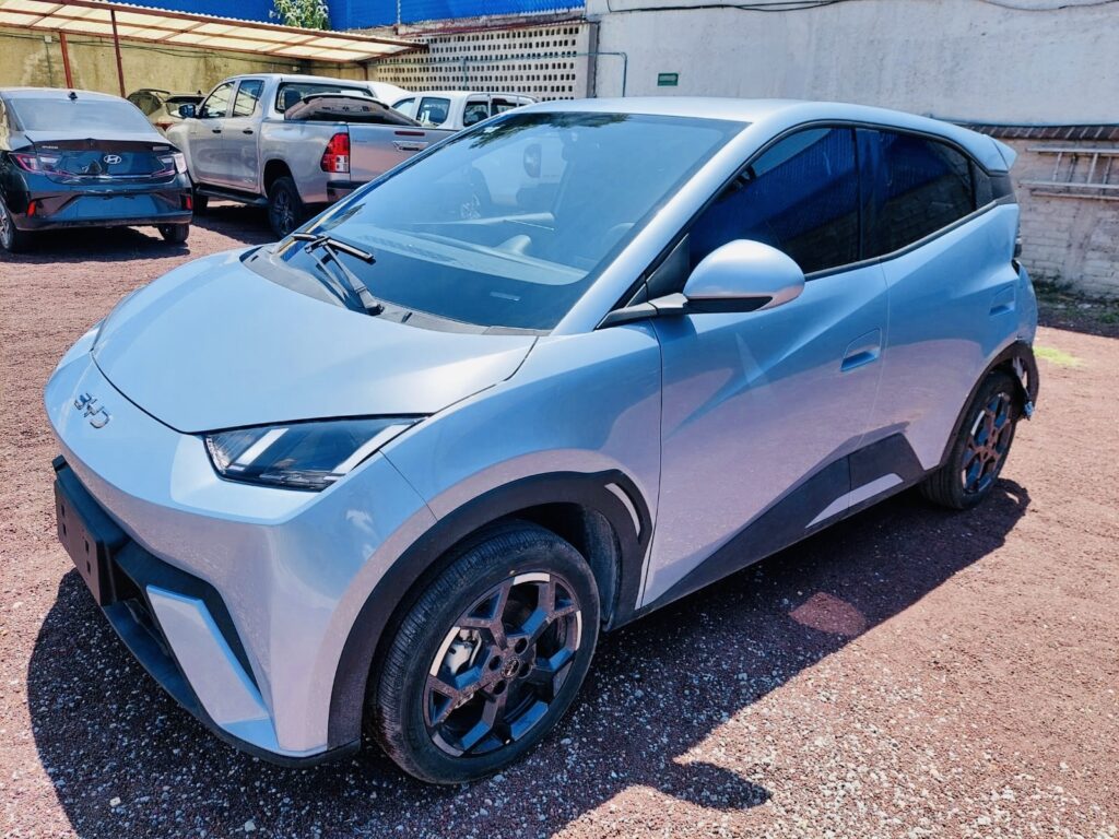 No te arriesgues comprando autos en subastas, tienen vicios ocultos y faltantes. Compra de manera directa con nosotros, todas nuestras unidades encienden y ruedan.