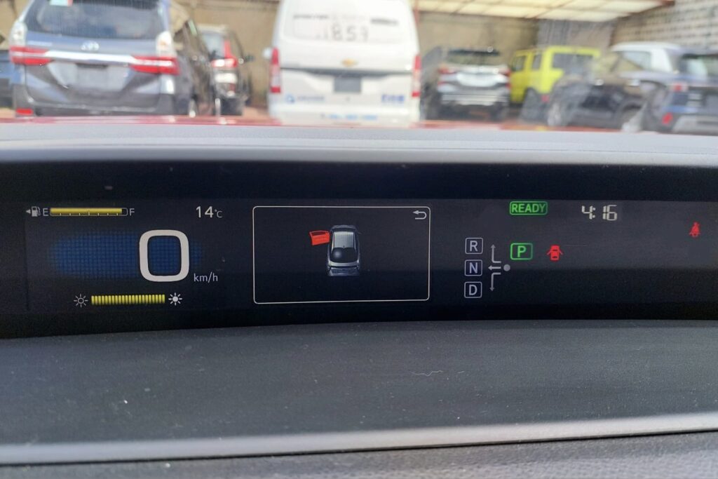 No te arriesgues comprando autos en subastas, tienen vicios ocultos y faltantes. Compra de manera directa con nosotros, todas nuestras unidades encienden y ruedan.