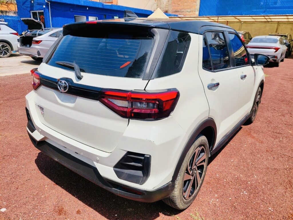 No te arriesgues comprando autos en subastas, tienen vicios ocultos y faltantes. Compra de manera directa con nosotros, todas nuestras unidades encienden y ruedan.