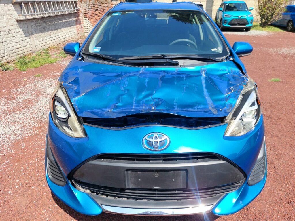No te arriesgues comprando autos en subastas, tienen vicios ocultos y faltantes. Compra de manera directa con nosotros, todas nuestras unidades encienden y ruedan.