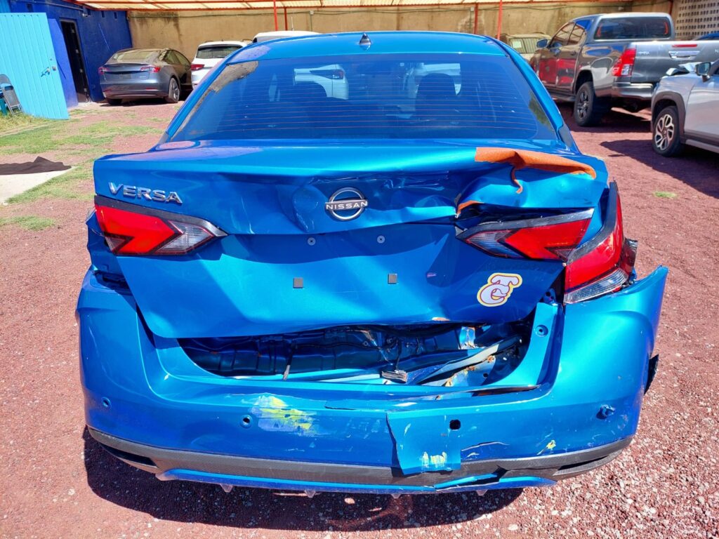 No te arriesgues comprando autos en subastas, tienen vicios ocultos y faltantes. Compra de manera directa con nosotros, todas nuestras unidades encienden y ruedan.
