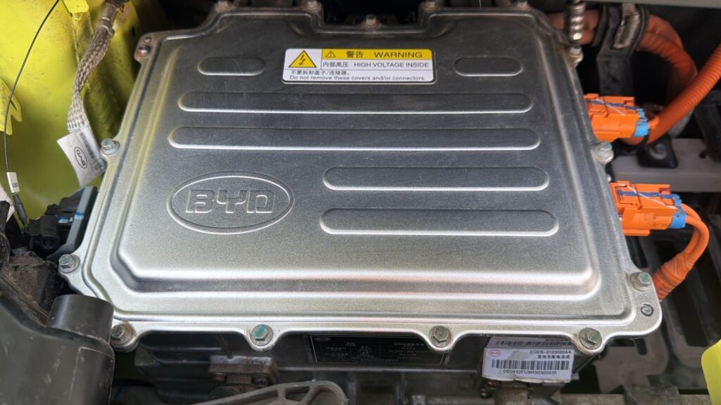 No te arriesgues comprando autos en subastas, tienen vicios ocultos y faltantes. Compra de manera directa con nosotros, todas nuestras unidades encienden y ruedan.