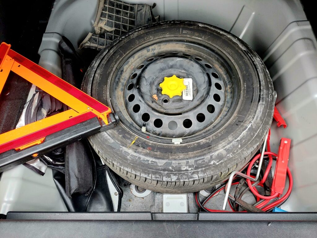 No te arriesgues comprando autos en subastas, tienen vicios ocultos y faltantes. Compra de manera directa con nosotros, todas nuestras unidades encienden y ruedan.