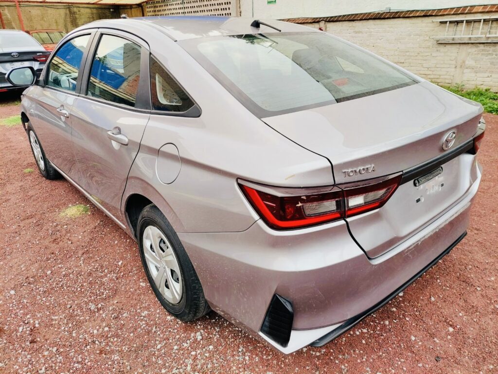 No te arriesgues comprando autos en subastas, tienen vicios ocultos y faltantes. Compra de manera directa con nosotros, todas nuestras unidades encienden y ruedan.