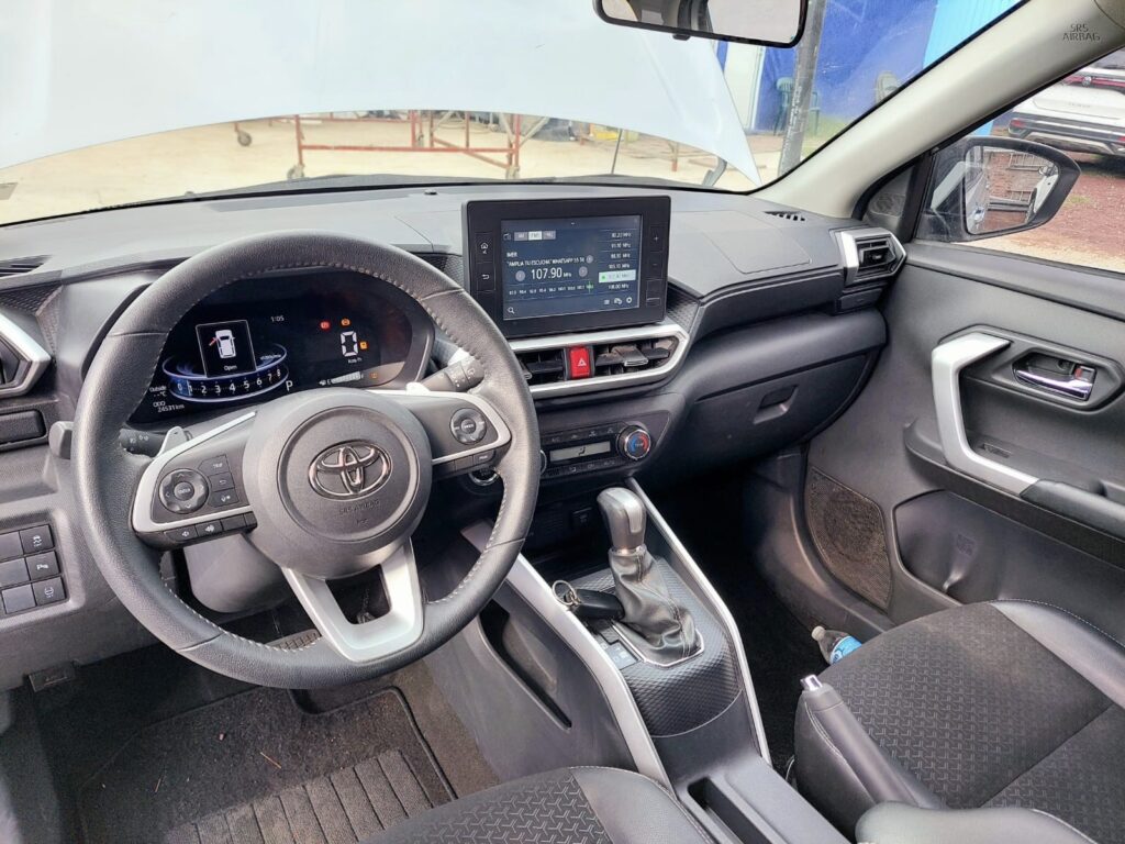 No te arriesgues comprando autos en subastas, tienen vicios ocultos y faltantes. Compra de manera directa con nosotros, todas nuestras unidades encienden y ruedan.