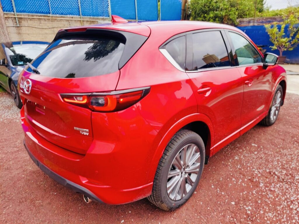 No te arriesgues comprando autos en subastas, tienen vicios ocultos y faltantes. Compra de manera directa con nosotros, todas nuestras unidades encienden y ruedan.