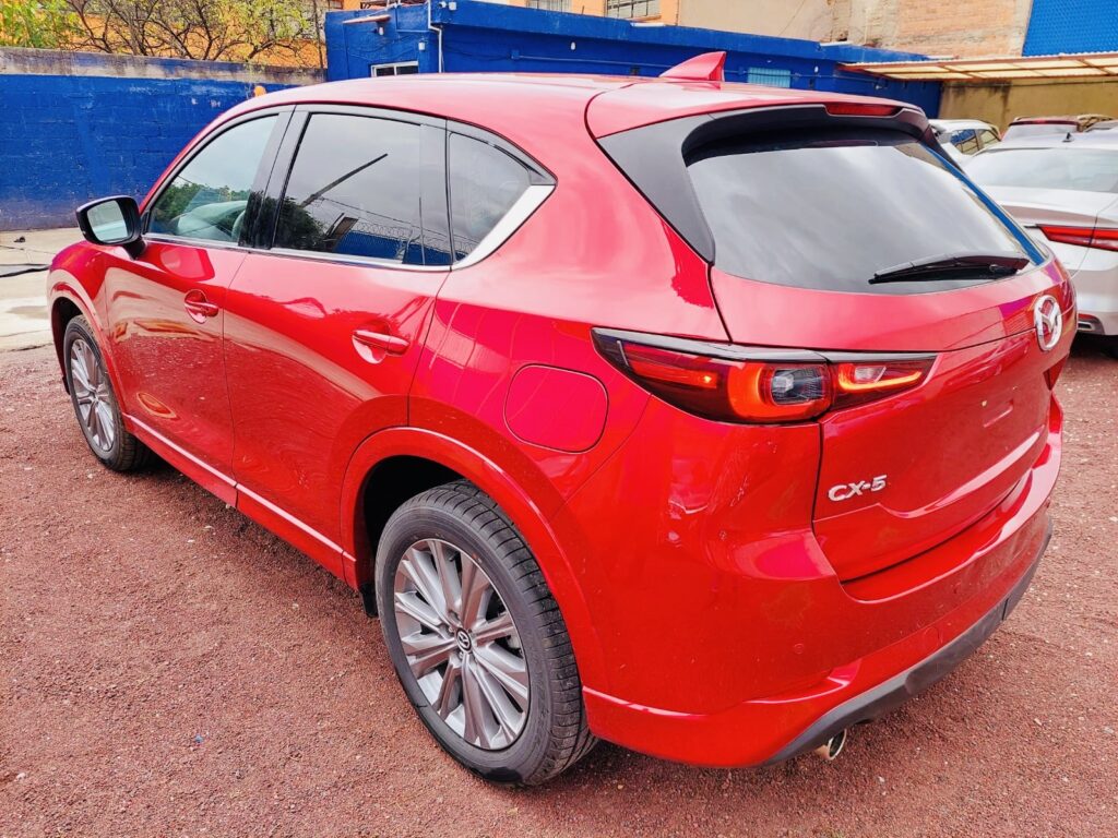 No te arriesgues comprando autos en subastas, tienen vicios ocultos y faltantes. Compra de manera directa con nosotros, todas nuestras unidades encienden y ruedan.