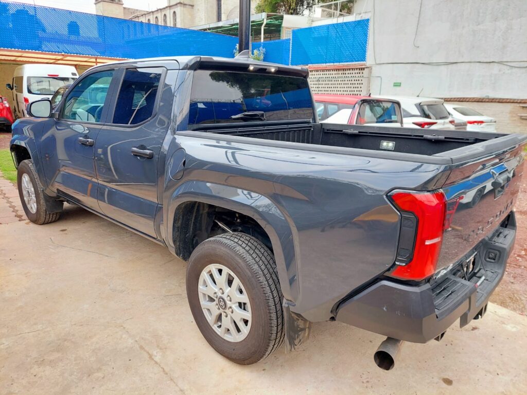 No te arriesgues comprando autos en subastas, tienen vicios ocultos y faltantes. Compra de manera directa con nosotros, todas nuestras unidades encienden y ruedan.