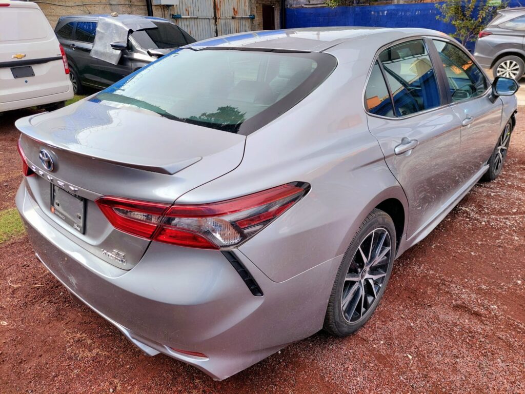 No te arriesgues comprando autos en subastas, tienen vicios ocultos y faltantes. Compra de manera directa con nosotros, todas nuestras unidades encienden y ruedan.