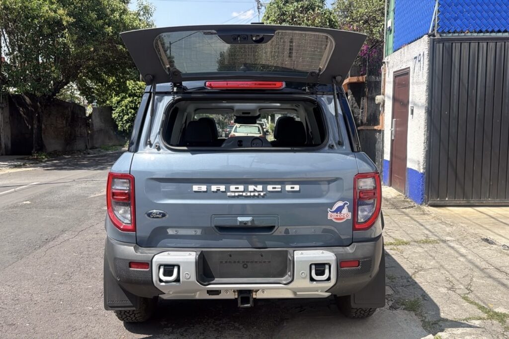 No te arriesgues comprando autos en subastas, tienen vicios ocultos y faltantes. Compra de manera directa con nosotros, todas nuestras unidades encienden y ruedan.