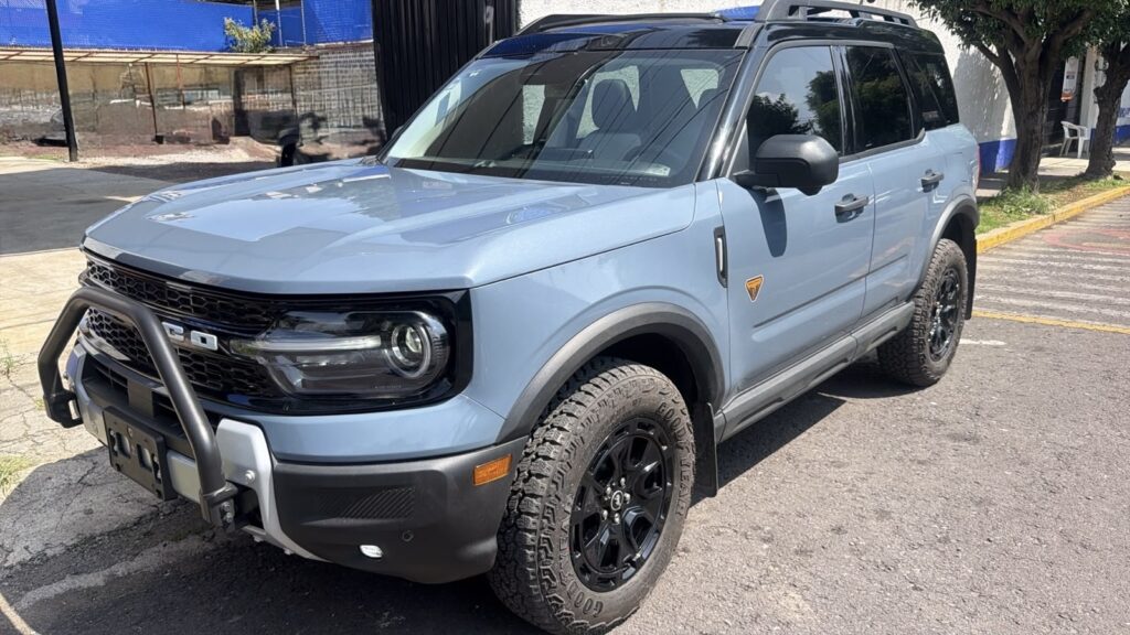 No te arriesgues comprando autos en subastas, tienen vicios ocultos y faltantes. Compra de manera directa con nosotros, todas nuestras unidades encienden y ruedan.