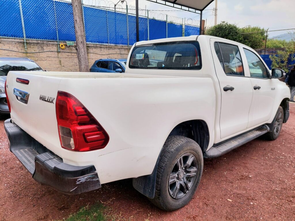 No te arriesgues comprando autos en subastas, tienen vicios ocultos y faltantes. Compra de manera directa con nosotros, todas nuestras unidades encienden y ruedan.