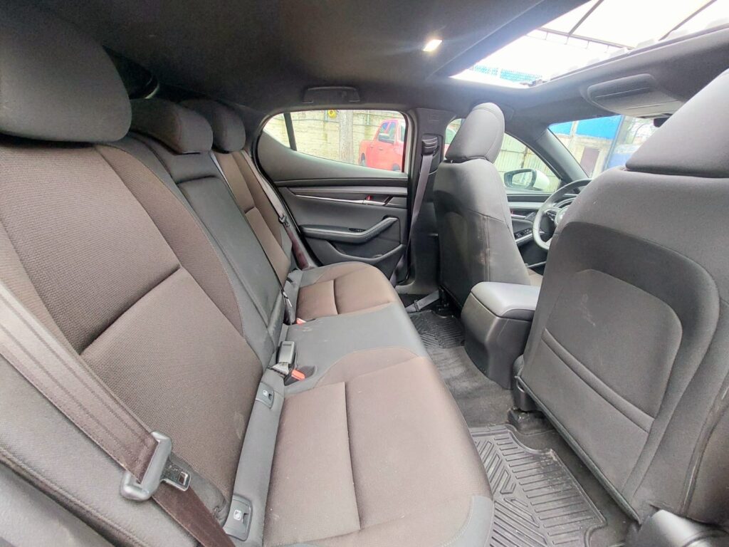 No te arriesgues comprando autos en subastas, tienen vicios ocultos y faltantes. Compra de manera directa con nosotros, todas nuestras unidades encienden y ruedan.