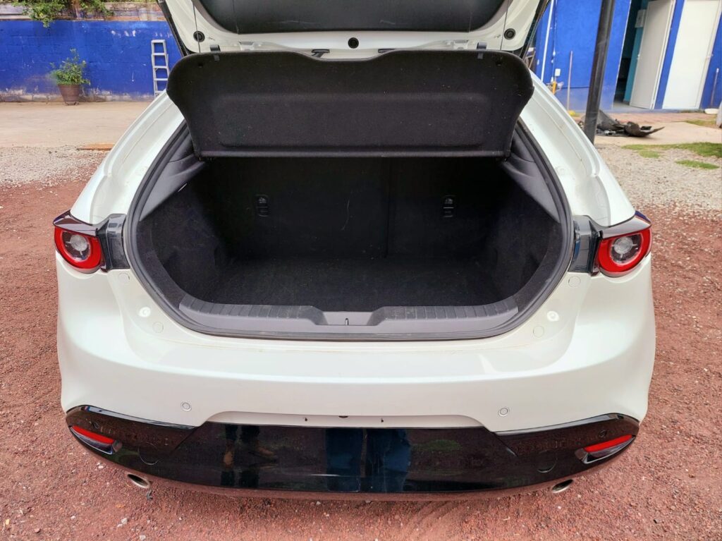 No te arriesgues comprando autos en subastas, tienen vicios ocultos y faltantes. Compra de manera directa con nosotros, todas nuestras unidades encienden y ruedan.