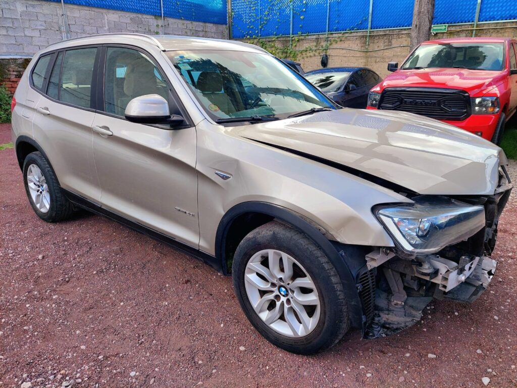 No te arriesgues comprando autos en subastas, tienen vicios ocultos y faltantes. Compra de manera directa con nosotros, todas nuestras unidades encienden y ruedan.