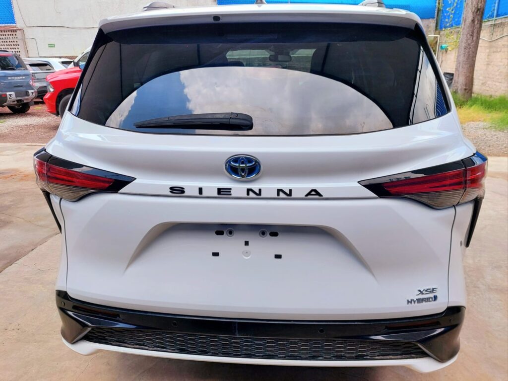 No te arriesgues comprando autos en subastas, tienen vicios ocultos y faltantes. Compra de manera directa con nosotros, todas nuestras unidades encienden y ruedan.