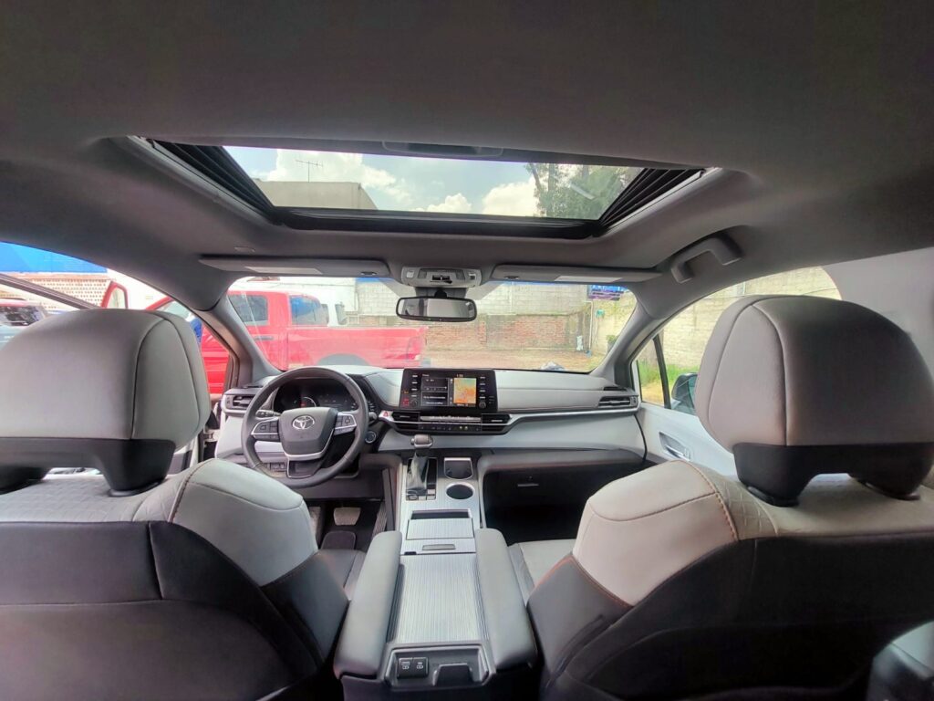 No te arriesgues comprando autos en subastas, tienen vicios ocultos y faltantes. Compra de manera directa con nosotros, todas nuestras unidades encienden y ruedan.