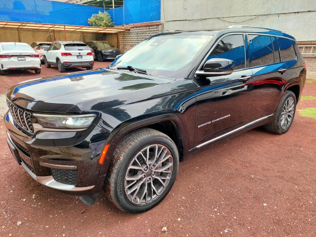 No te arriesgues comprando autos en subastas, tienen vicios ocultos y faltantes. Compra de manera directa con nosotros, todas nuestras unidades encienden y ruedan.