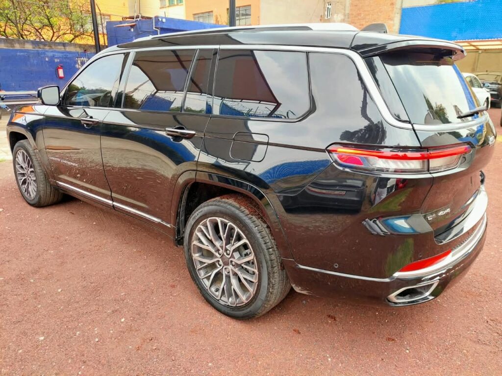 No te arriesgues comprando autos en subastas, tienen vicios ocultos y faltantes. Compra de manera directa con nosotros, todas nuestras unidades encienden y ruedan.