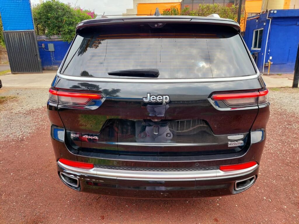 No te arriesgues comprando autos en subastas, tienen vicios ocultos y faltantes. Compra de manera directa con nosotros, todas nuestras unidades encienden y ruedan.